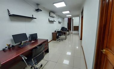 Sitio en Arriendo en Abdon Cifuentes, Republica Santiago