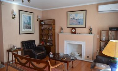 Casa en Venta en Jorge González con Mariano Latorre