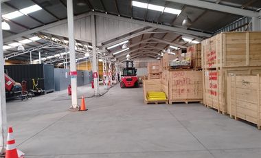 Galpón en Arriendo en Quilin // Municipalidad de Macul