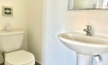 Casa en Arriendo en Avenida Santa Cruz 291. La Cruz