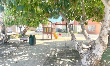 Casa en Arriendo en Avenida Santa Cruz 291. La Cruz