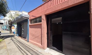 Local Comercial en Arriendo en FRANKFORT CON URETA COX