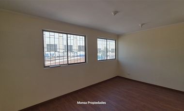 Local Comercial en Arriendo en FRANKFORT CON URETA COX