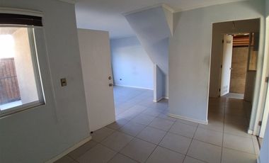 Casa en Arriendo en CARELMAPU