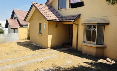 Casa en Arriendo en ALTO MACUL