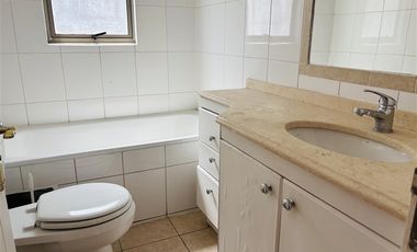 Casa en Arriendo en ALTO MACUL
