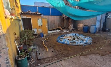 Casa en Venta en Metro Blanqueado Quinta Normal Calle Tadeo Vargas