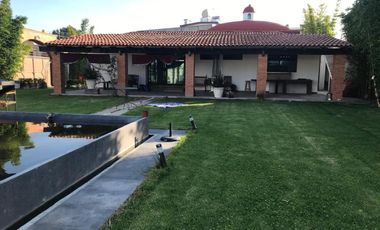 Exclusiva Residencia de Estilo Colonial Contemporáneo en Polotitlán