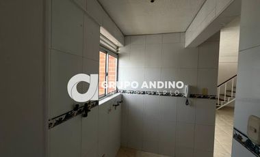 ARRIENDO de APARTAMENTO en BUCARAMANGA