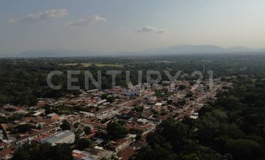 Casa en Renta en el centro de Comala