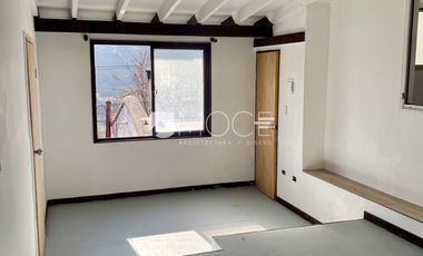 HERMOSO DEPA INTERIOR EN PIRQUE