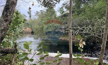 Parcela 5000 mt2  con acceso a Río