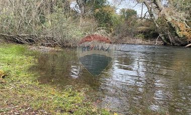 Parcela 5000 mt2  con acceso a Río