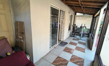 Casa en Venta: Cómoda Vivienda en Colina, Liray