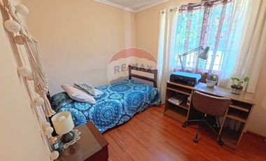 Encantadora Casa, con Gran Terreno 370 Mts2, Macul