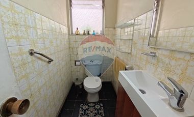 Encantadora Casa, con Gran Terreno 370 Mts2, Macul