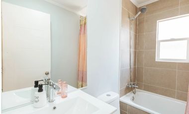 Se vende Casa en Cipreses de Labranza