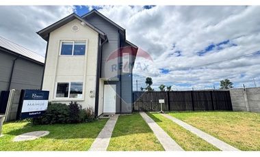 Se vende Casa en Cipreses de Labranza