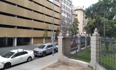 EN PLENO CENTRO DE SANTIAGO, FULL SEGURIDAD