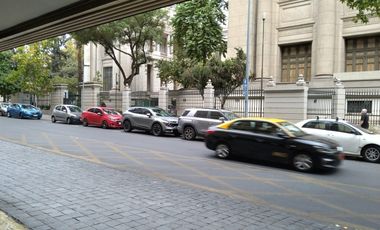 EN PLENO CENTRO DE SANTIAGO, FULL SEGURIDAD