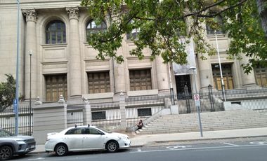 EN PLENO CENTRO DE SANTIAGO, FULL SEGURIDAD
