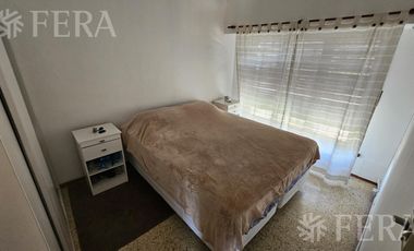 Venta de casa de 5 ambientes con cochera y quincho en Wilde