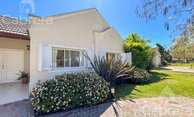 Venta de casa 3 dormitorios, Haras del Sur I