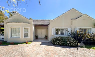 Venta de casa 3 dormitorios, Haras del Sur I