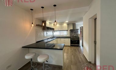 Vende Casa 3 Habitaciones - Plottier