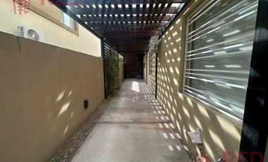 Vende Casa 3 Habitaciones - Plottier