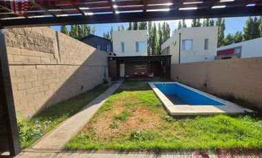 Vende Casa 3 Habitaciones - Plottier