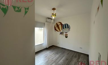 Vende Casa 3 Habitaciones - Plottier