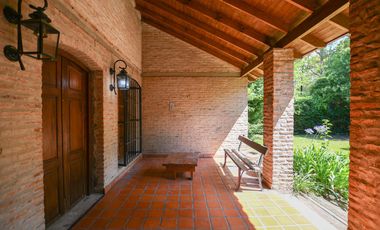 Casa en venta - El Pato