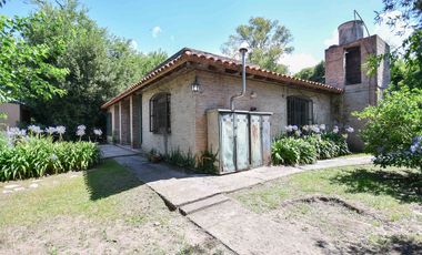 Casa en venta - El Pato