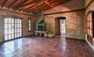 Casa en venta - El Pato