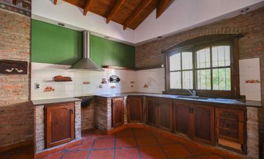 Casa en venta - El Pato