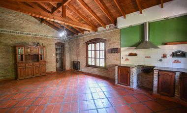 Casa en venta - El Pato