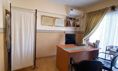 Departamento en Venta de 2 dormitorios. Balcón con vista. Cochera. Centro Zarate