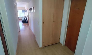 Departamento en Venta de 2 dormitorios. Balcón con vista. Cochera. Centro Zarate