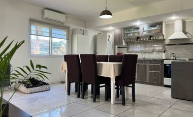 Casa en venta 3 ambientes 2 dormitorios Loma Verde Escobar Barrio abierto