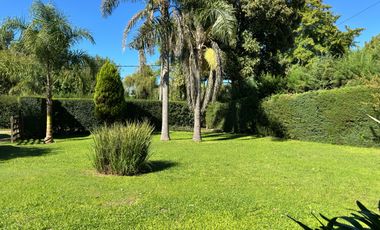 Casa en venta 3 ambientes 2 dormitorios Loma Verde Escobar Barrio abierto