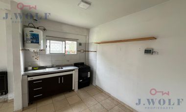 Comodo Departamento de 3 Ambientes