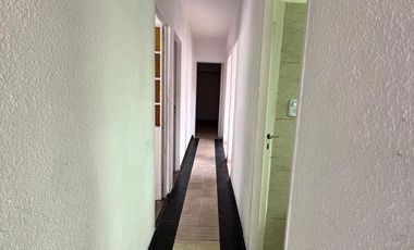Comodo Departamento de 3 Ambientes