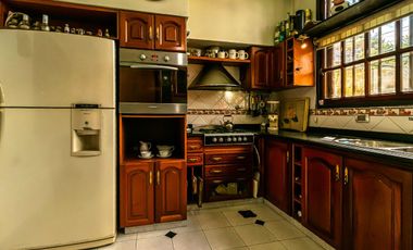 Casa en  venta- City Bell