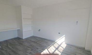 Venta, Casa, 4 ambientes, Patio, Gonzáles Catán.