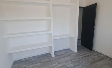Venta, Casa, 4 ambientes, Patio, Gonzáles Catán.