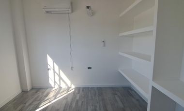 Venta, Casa, 4 ambientes, Patio, Gonzáles Catán.
