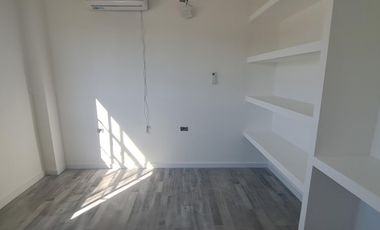 Venta, Casa, 4 ambientes, Patio, Gonzáles Catán.