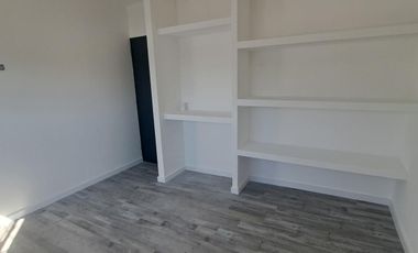 Venta, Casa, 4 ambientes, Patio, Gonzáles Catán.
