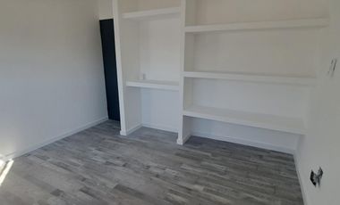 Venta, Casa, 4 ambientes, Patio, Gonzáles Catán.